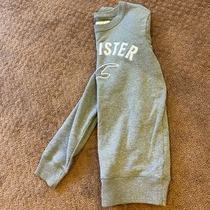 hollister crew neck